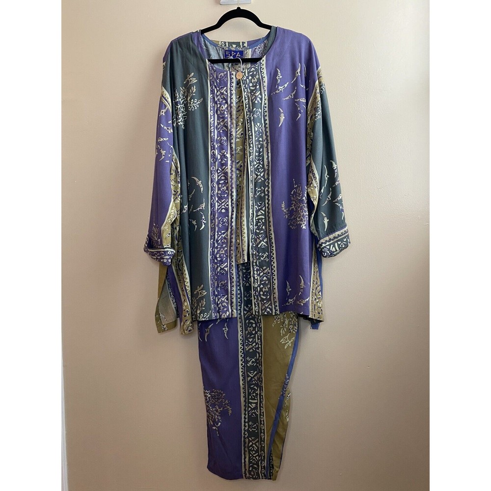 Vtg SPA Women’s 3 Piece Printed Rayon Set. Top Jacket Pants Sz 2X 2XL